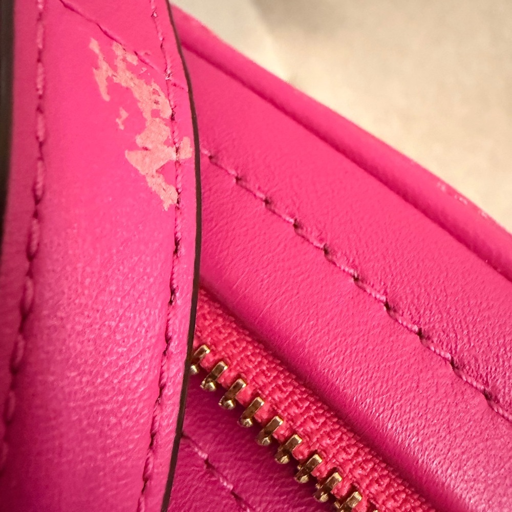 Tory Burch Kira Chevron camera crossbody bag - Picture 9 of 9